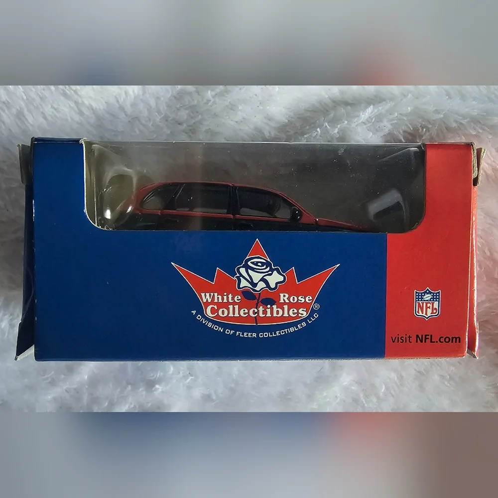 Atlanta Falcons Limited Edition Collectors Toy Car